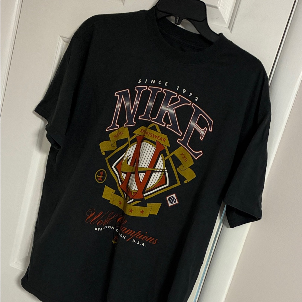 Nike T-shirt